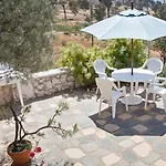 Siesta Gr בית נופש *
